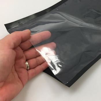 Black Clear Pre Cut Vacuum Sealer Bags Poly Material With Zipper